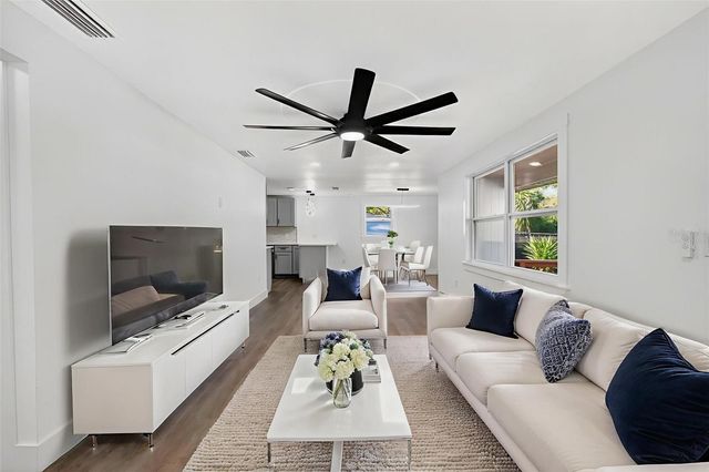 2409 GARBELIA AVENUE, Orlando, FL 32817