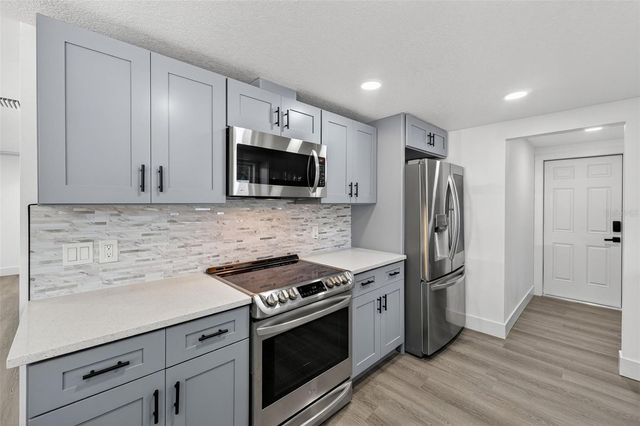 2409 GARBELIA AVENUE, Orlando, FL 32817