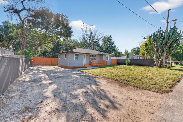 2409 GARBELIA AVENUE, Orlando, FL 32817