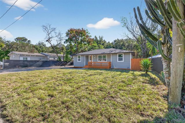 2409 GARBELIA AVENUE, Orlando, FL 32817