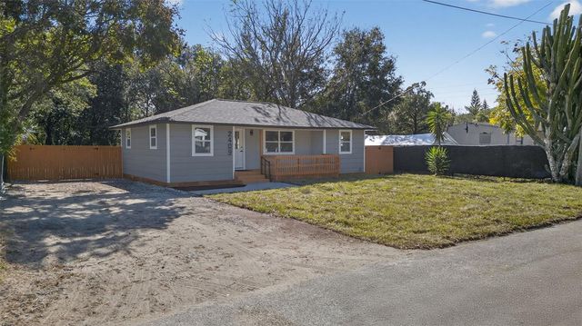 2409 GARBELIA AVENUE, Orlando, FL 32817