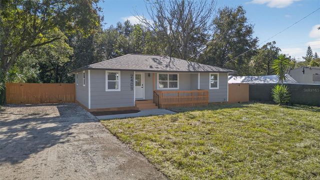 2409 GARBELIA AVENUE, Orlando, FL 32817