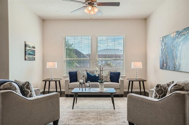 911 Astoria ST, Cedar Park, TX 78613