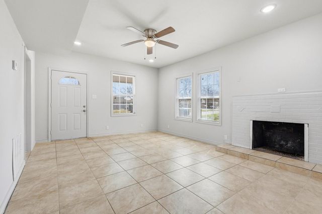 709 N Chandler Avenue, Denison, TX 75020