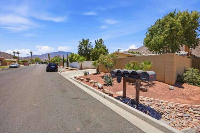 51925 Avenida Vallejo, La Quinta, CA 92253