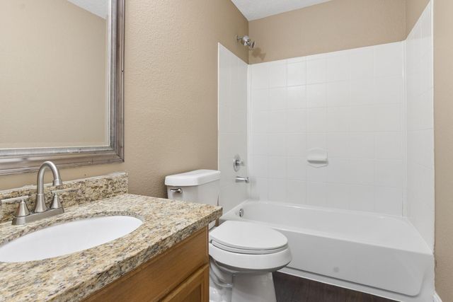 19414 Remington Prairie Drive, Houston, TX 77073