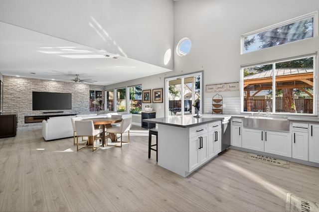 3672 Mammoth Cave Cir, Stockton, CA 95209