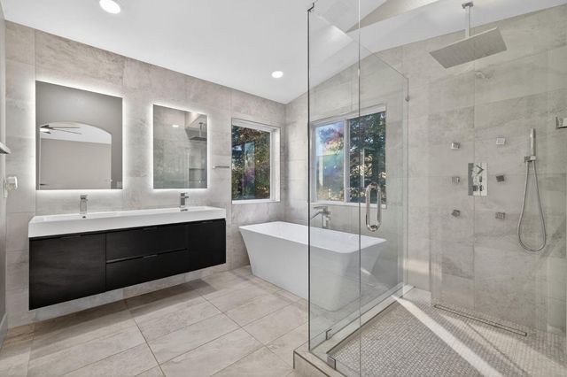 3672 Mammoth Cave Cir, Stockton, CA 95209