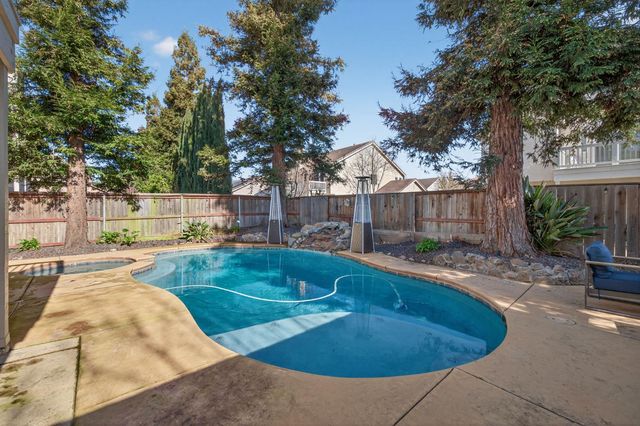 3672 Mammoth Cave Cir, Stockton, CA 95209