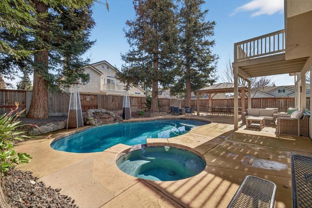 3672 Mammoth Cave Cir, Stockton, CA 95209