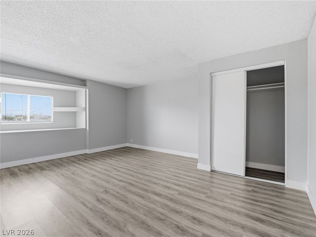 5132 Hallet Drive, Las Vegas, NV 89122