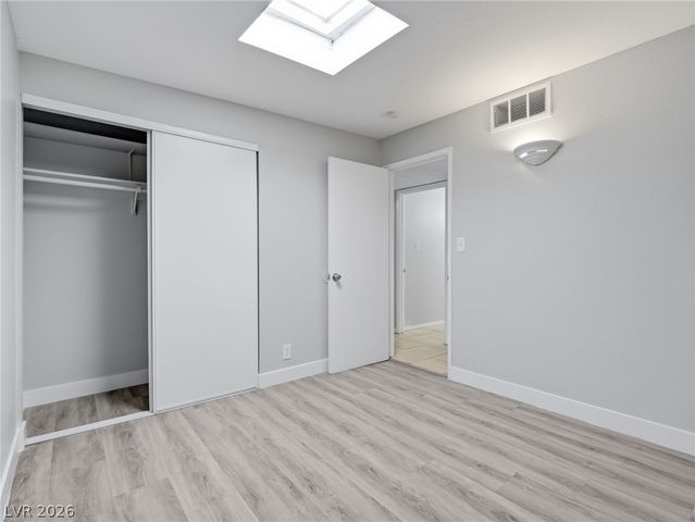 5132 Hallet Drive, Las Vegas, NV 89122
