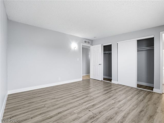 5132 Hallet Drive, Las Vegas, NV 89122