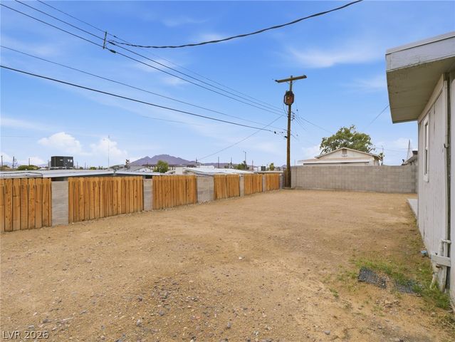 5132 Hallet Drive, Las Vegas, NV 89122