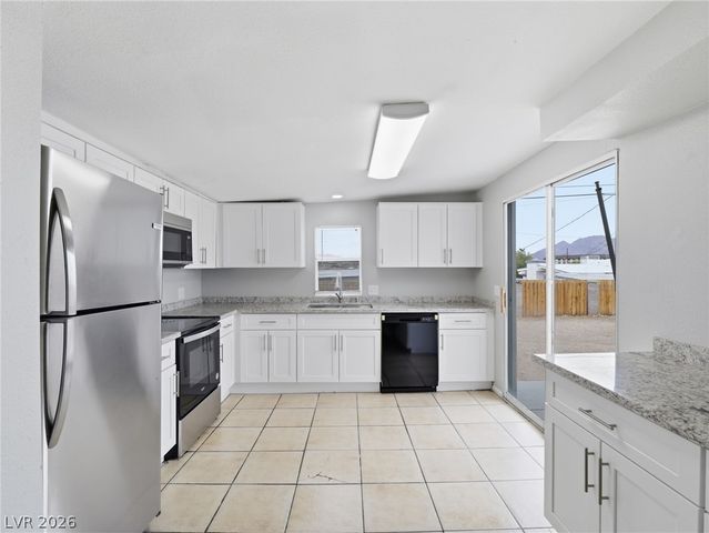 5132 Hallet Drive, Las Vegas, NV 89122