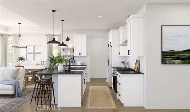 7884 Baylor Avenue, Hesperia, CA 92344