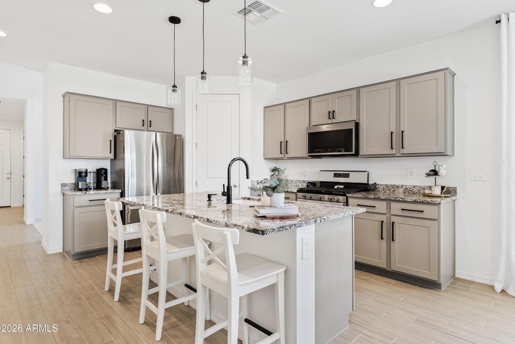 Image 10 of property listing at 11239 E UNGER Avenue, Mesa, AZ 85212
