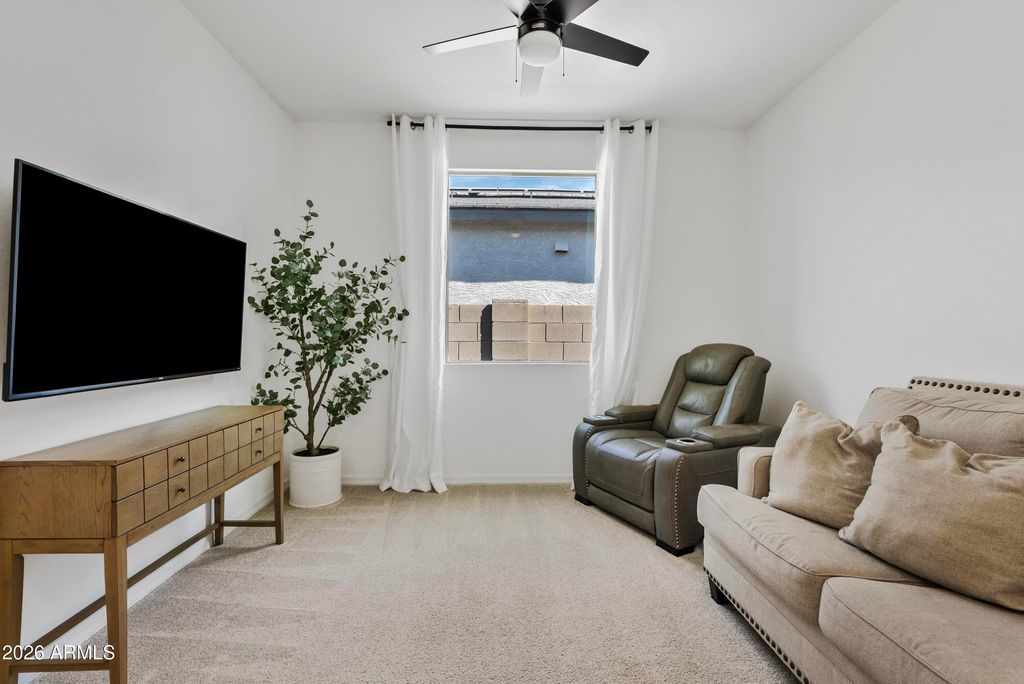 Image 8 of property listing at 11239 E UNGER Avenue, Mesa, AZ 85212