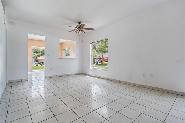 11022 CONNACHT WAY, Tampa, FL 33610