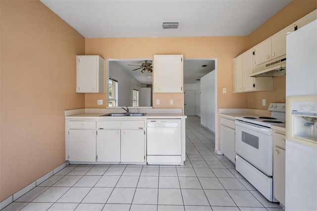 11022 CONNACHT WAY, Tampa, FL 33610