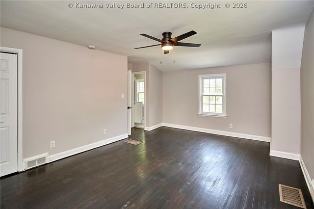 914 McQueen Boulevard, St Albans, WV 25177