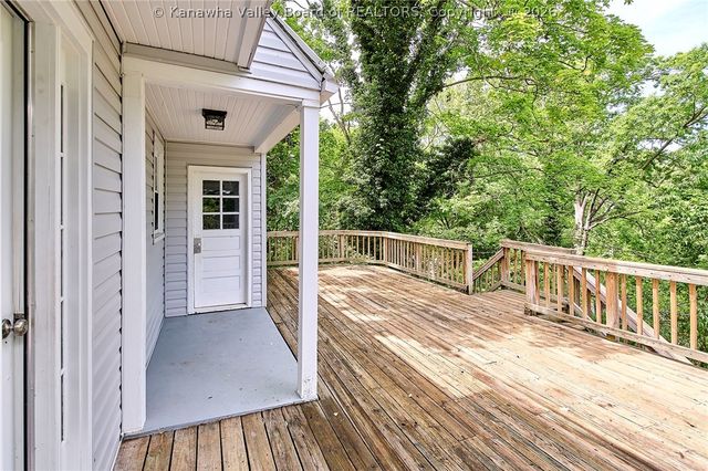 914 McQueen Boulevard, St Albans, WV 25177
