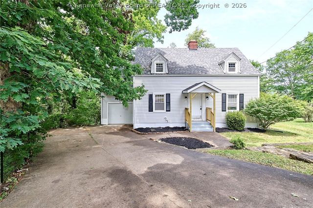 914 McQueen Boulevard, St Albans, WV 25177
