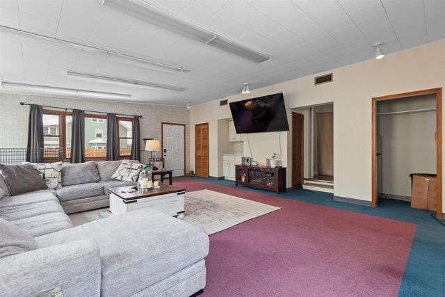 1001 W Michigan Avenue, Jackson, MI 49202