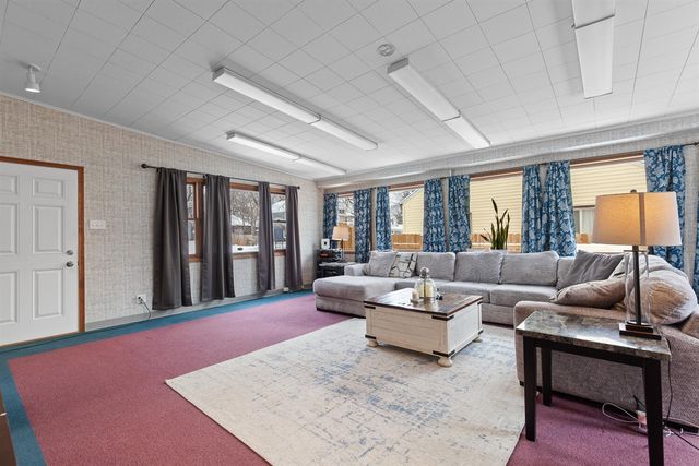 1001 W Michigan Avenue, Jackson, MI 49202