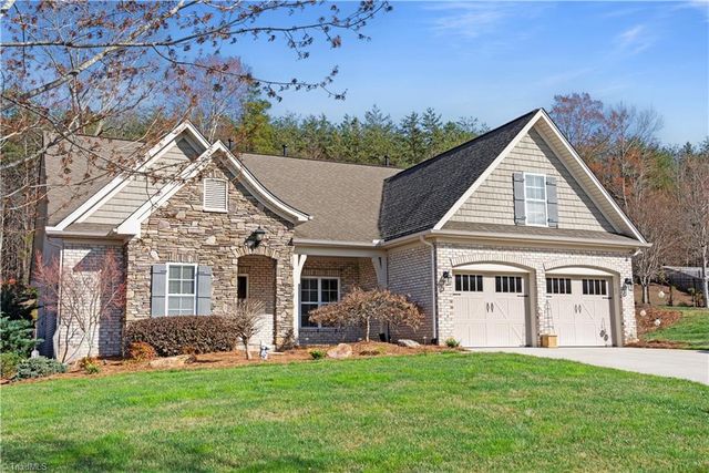 1279 Meadow Chase Drive, Lewisville, NC 27023