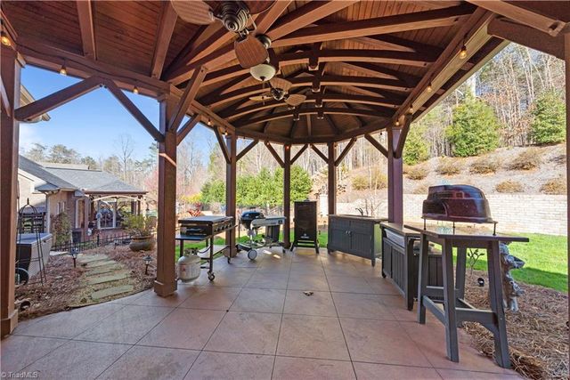 1279 Meadow Chase Drive, Lewisville, NC 27023