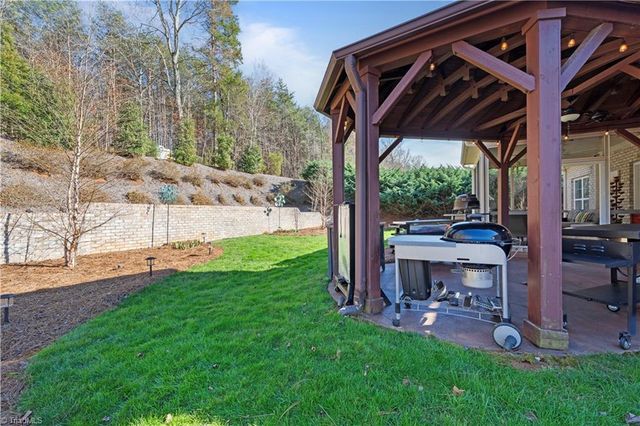 1279 Meadow Chase Drive, Lewisville, NC 27023