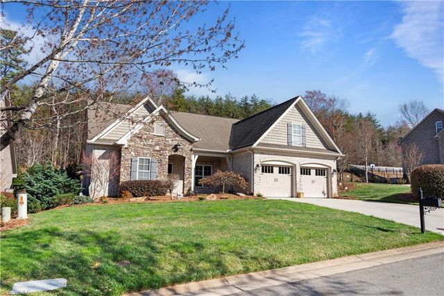 1279 Meadow Chase Drive, Lewisville, NC 27023