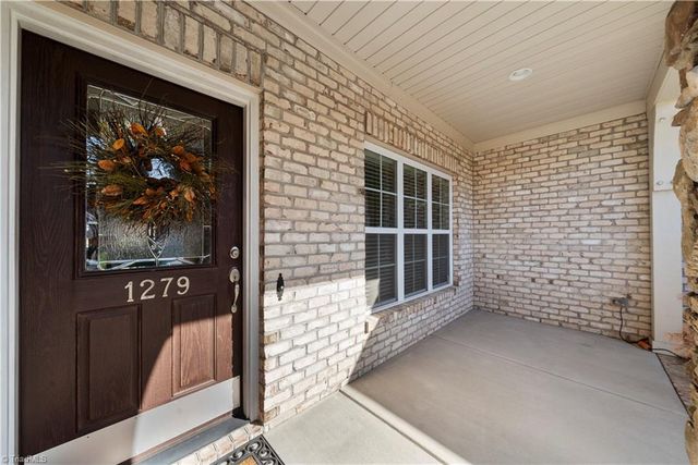 1279 Meadow Chase Drive, Lewisville, NC 27023