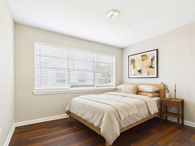 2712 Evans Avenue, Fort Worth, TX 76104