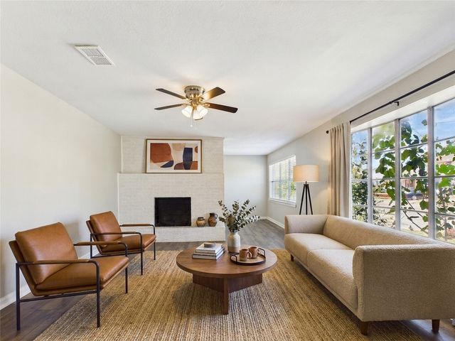2712 Evans Avenue, Fort Worth, TX 76104