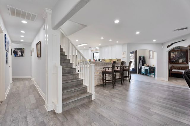 5014 Largo Drive, Granbury, TX 76049