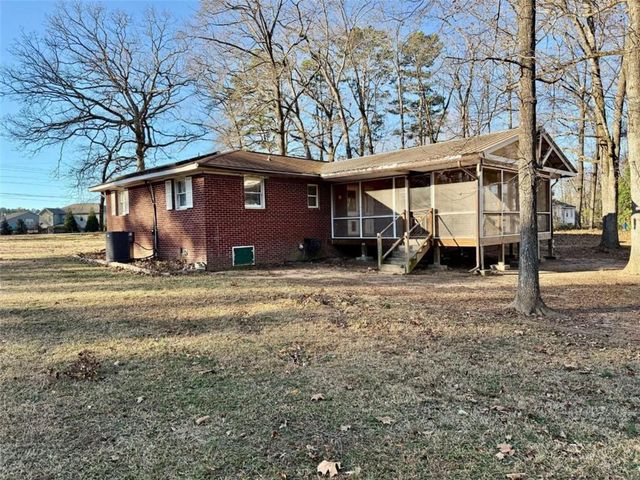 413 Rockwell Church Road, Winder, GA 30680