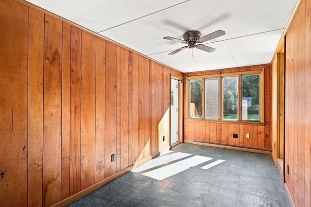 157 Sykes Street, Palmer, MA 01069