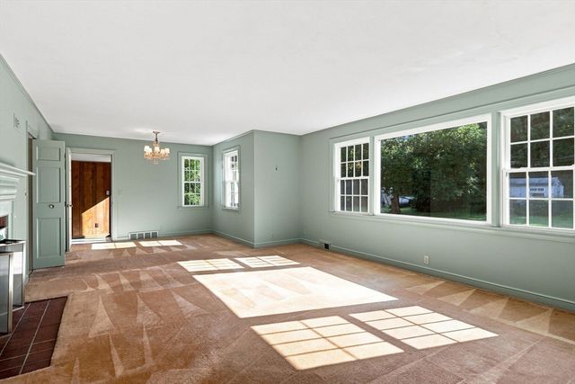 157 Sykes Street, Palmer, MA 01069