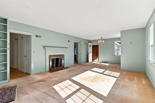 157 Sykes Street, Palmer, MA 01069