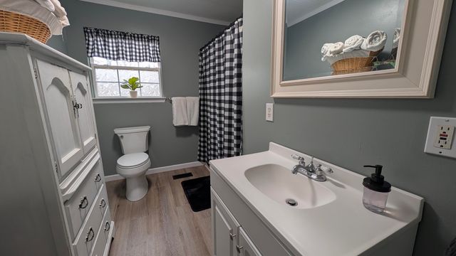 63 Loughridge Lane, Lafayette, GA 30728