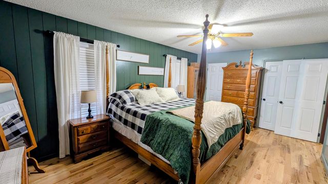 63 Loughridge Lane, Lafayette, GA 30728