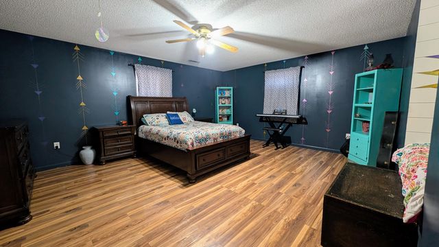 63 Loughridge Lane, Lafayette, GA 30728