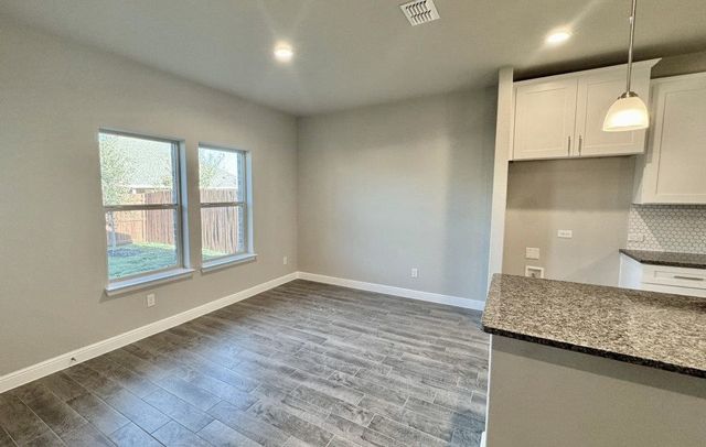 307 LELO Lane, Mansfield, TX 76063