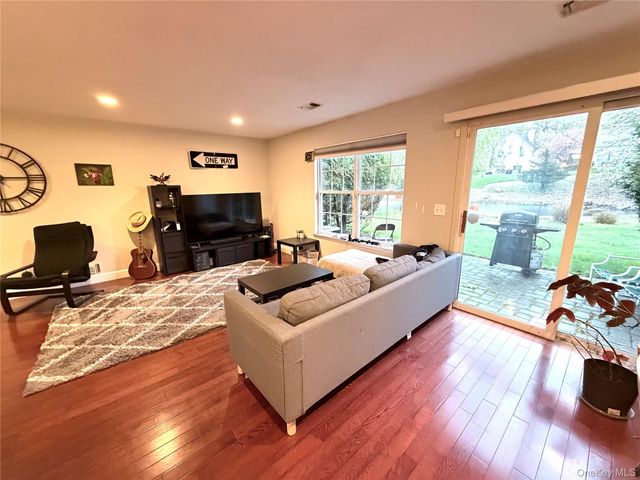 297 Erik Drive, East Setauket, NY 11733
