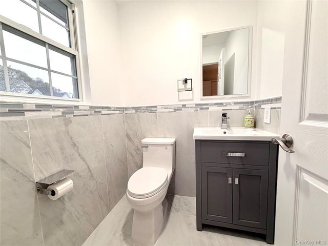 297 Erik Drive, East Setauket, NY 11733