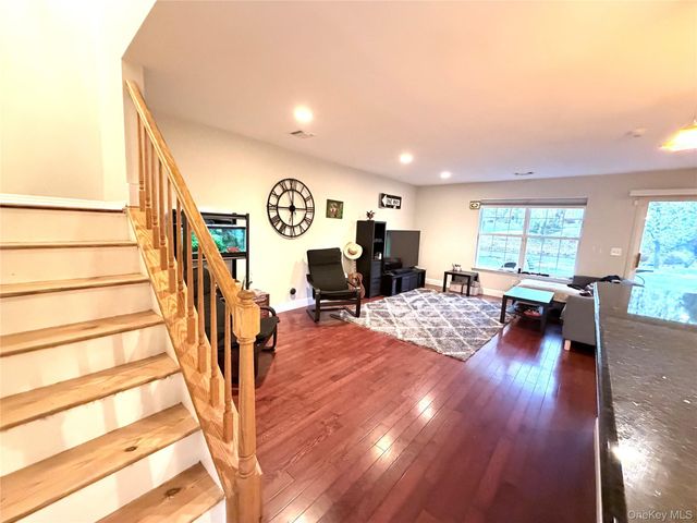 297 Erik Drive, East Setauket, NY 11733