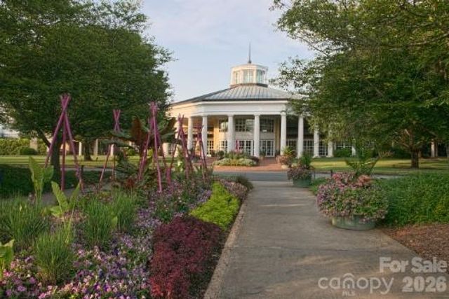 516 Cottage Garden Lane, Belmont, NC 28012