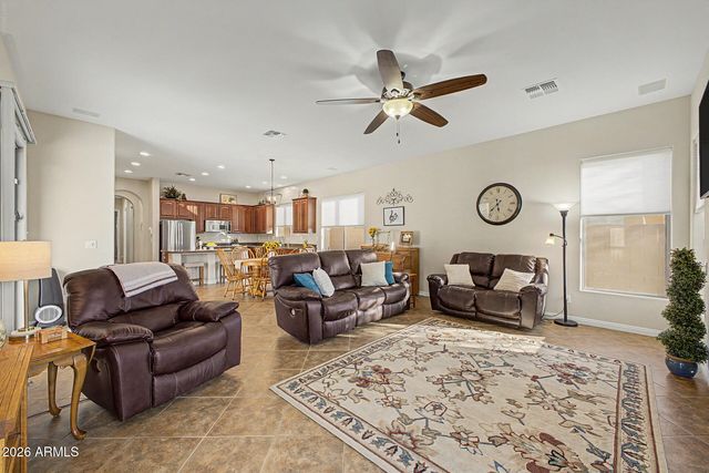40122 N NOBLE HAWK Court, Phoenix, AZ 85086